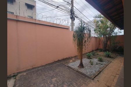 Casa à venda com 120m², 4 quartos e 2 vagas Casa à venda com 120m², 4 quartos e 2 vagasFoto 40