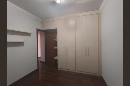 Casa à venda com 120m², 4 quartos e 2 vagas Casa à venda com 120m², 4 quartos e 2 vagasFoto 08