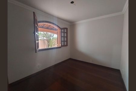 Casa à venda com 120m², 4 quartos e 2 vagas Casa à venda com 120m², 4 quartos e 2 vagasFoto 54