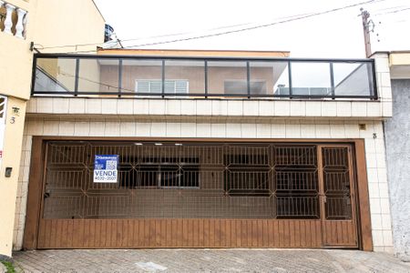 Casa para alugar com 249m², 3 quartos e 3 vagasFachada - placa VGEF-691