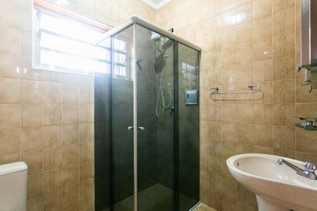 Casa para alugar com 249m², 3 quartos e 3 vagasBanheiro 1