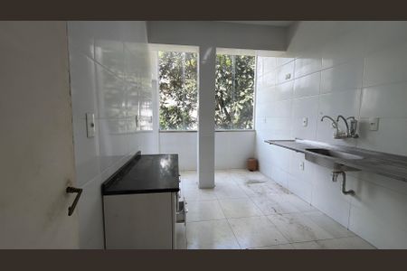 Apartamento à venda com 76m², 2 quartos e 1 vaga