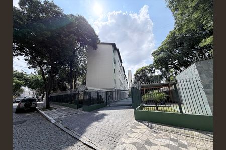 Apartamento à venda com 76m², 2 quartos e 1 vaga