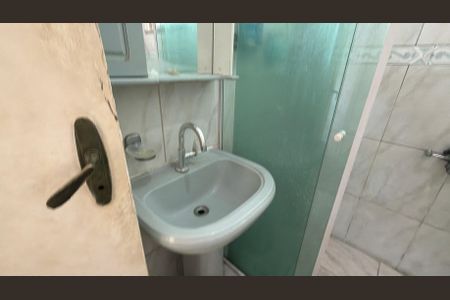 Apartamento à venda com 76m², 2 quartos e 1 vaga