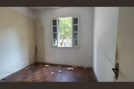 Apartamento à venda com 76m², 2 quartos e 1 vaga