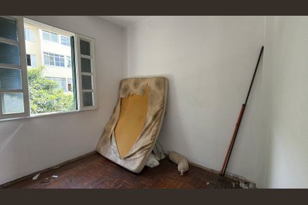 Apartamento à venda com 76m², 2 quartos e 1 vaga