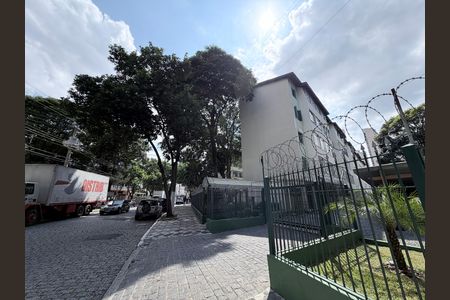 Apartamento à venda com 76m², 2 quartos e 1 vaga