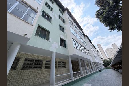 Apartamento à venda com 76m², 2 quartos e 1 vaga