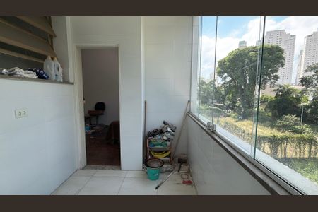 Apartamento à venda com 76m², 2 quartos e 1 vaga