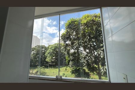 Apartamento à venda com 76m², 2 quartos e 1 vaga
