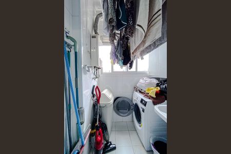 Apartamento para alugar com 74m², 3 quartos e 2 vagasÁrea de Serviço