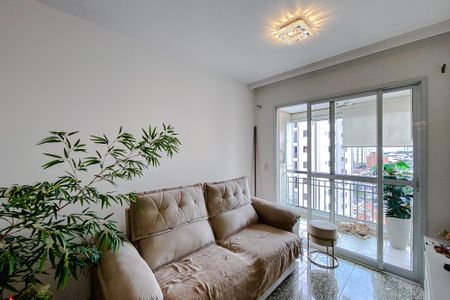 Sala de apartamento para alugar com 3 quartos, 74m² em Vila Regente Feijó, São Paulo