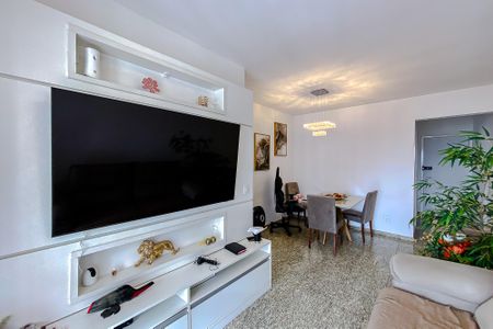 Apartamento para alugar com 74m², 3 quartos e 2 vagasSala