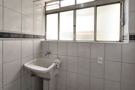 Apartamento para alugar com 67m², 2 quartos e 1 vaga Apartamento para alugar com 67m², 2 quartos e 1 vagaÁrea de Serviço