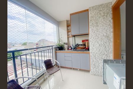 Apartamento à venda com 69m², 3 quartos e 2 vagasSacada