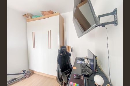 Apartamento à venda com 69m², 3 quartos e 2 vagasQuarto 2