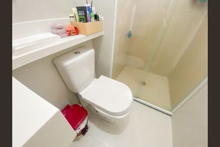 Apartamento à venda com 69m², 3 quartos e 2 vagasBanheiro