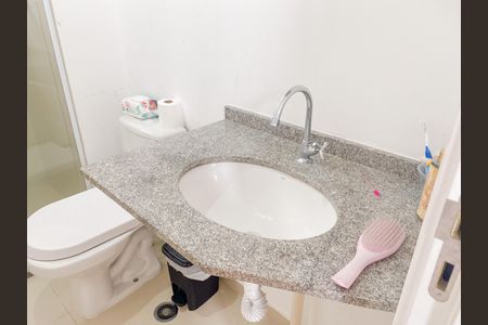 Apartamento à venda com 69m², 3 quartos e 2 vagasBanheiro da Suíte