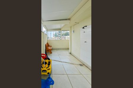 Apartamento à venda com 101m², 2 quartos e 1 vaga Apartamento à venda com 101m², 2 quartos e 1 vagaCobertura