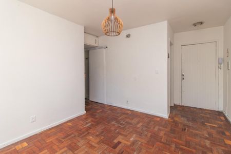 Sala de apartamento à venda com 2 quartos, 50m² em Cristal, Porto Alegre