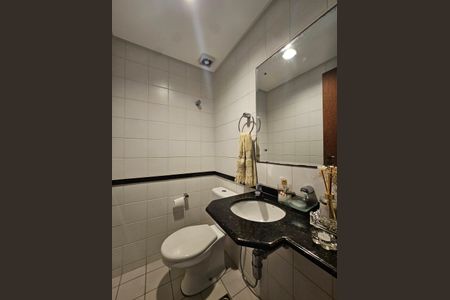 Apartamento para alugar com 158m², 4 quartos e 3 vagasLavabo