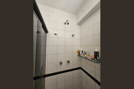 Apartamento para alugar com 158m², 4 quartos e 3 vagaschuveiro 