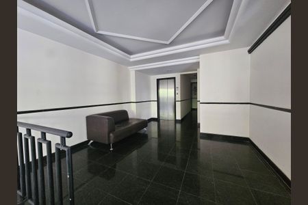 Apartamento para alugar com 158m², 4 quartos e 3 vagasHall