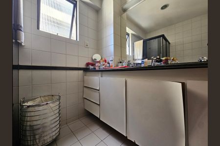 Apartamento para alugar com 158m², 4 quartos e 3 vagasBanheiro da Suíte