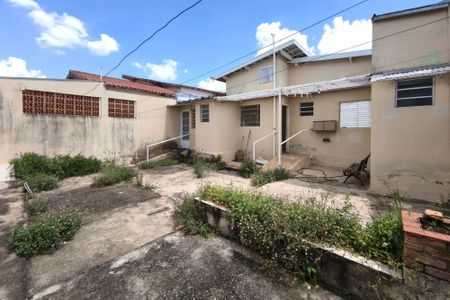 Casa à venda com 110m², 3 quartos e 3 vagasQuintal - Garagem