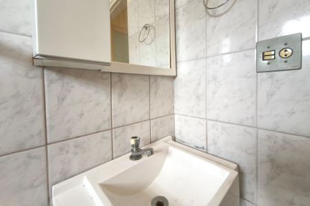 Casa à venda com 110m², 3 quartos e 3 vagasBanheiro Social