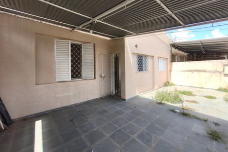 Casa à venda com 110m², 3 quartos e 3 vagasQuintal - Garagem