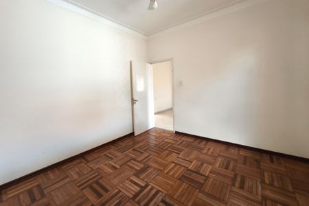 Casa à venda com 110m², 3 quartos e 3 vagasQuarto 2