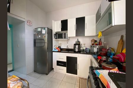 Apartamento à venda com 64m², 3 quartos e sem vaga