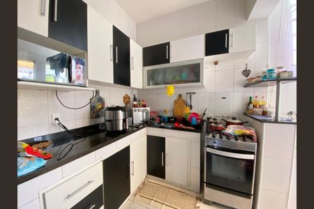 Apartamento à venda com 64m², 3 quartos e sem vaga