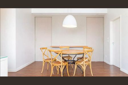 Sala de apartamento para alugar com 1 quarto, 91m² em Higienópolis, São Paulo