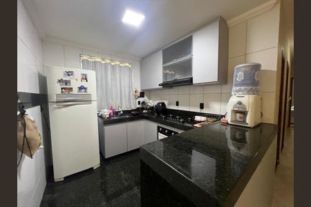 Casa à venda com 120m², 4 quartos e 2 vagasFoto 07