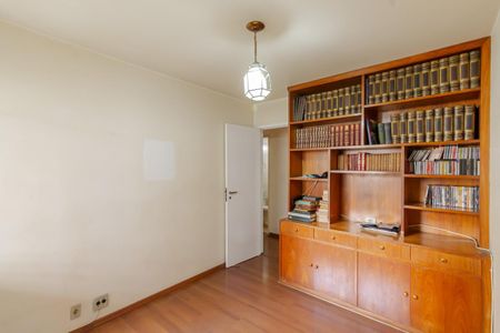 Apartamento à venda com 149m², 4 quartos e 2 vagas Apartamento à venda com 149m², 4 quartos e 2 vagasQuarto 1