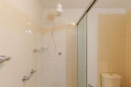 Apartamento à venda com 149m², 4 quartos e 2 vagas Apartamento à venda com 149m², 4 quartos e 2 vagasBanheiro da Suíte