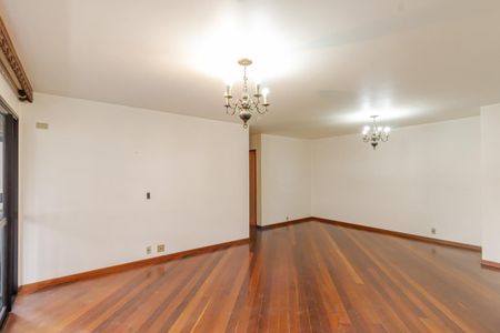 Sala de apartamento à venda com 4 quartos, 149m² em Moema, São Paulo