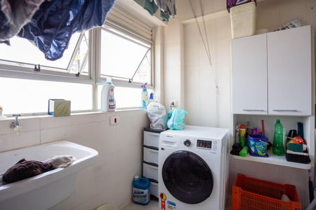 Apartamento para alugar com 77m², 3 quartos e 2 vagasÁrea de Serviço