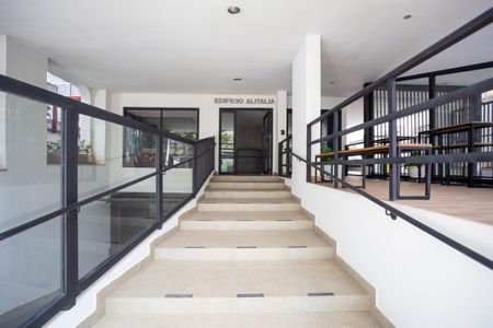 Apartamento para alugar com 77m², 3 quartos e 2 vagasEntrada