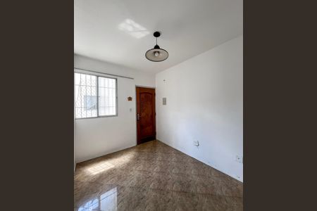 Apartamento para alugar com 47m², 2 quartos e 1 vagaSala