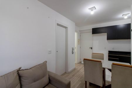 Sala de apartamento para alugar com 2 quartos, 43m² em Vila das Bandeiras, Guarulhos