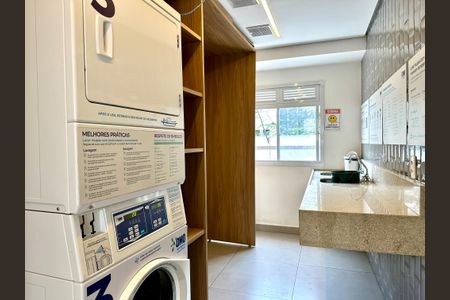 Apartamento à venda com 43m², 2 quartos e 1 vagaArea Comum - Lavanderia