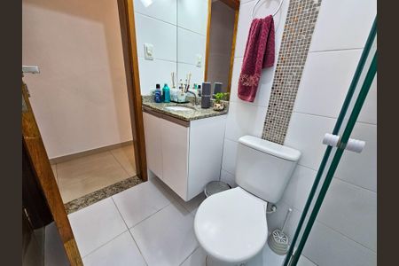 Apartamento à venda com 64m², 2 quartos e 1 vaga Apartamento à venda com 64m², 2 quartos e 1 vagaBanheiro