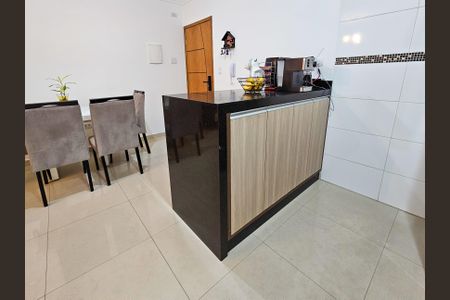 Apartamento à venda com 64m², 2 quartos e 1 vaga Apartamento à venda com 64m², 2 quartos e 1 vagaSala/Cozinha