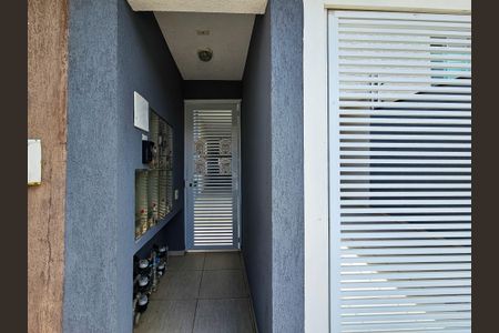 Apartamento à venda com 64m², 2 quartos e 1 vaga Apartamento à venda com 64m², 2 quartos e 1 vagaFachada