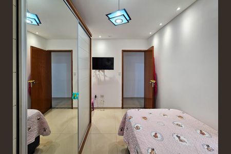 Apartamento à venda com 64m², 2 quartos e 1 vaga Apartamento à venda com 64m², 2 quartos e 1 vagaQuarto