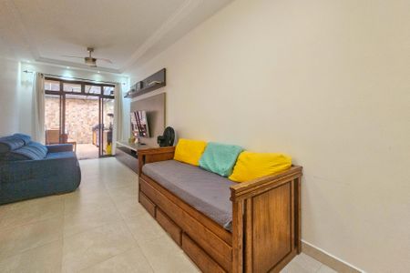 Sala de apartamento para alugar com 2 quartos, 123m² em Vila Júlia, Guarujá