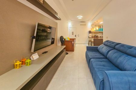 Sala de apartamento para alugar com 2 quartos, 123m² em Vila Júlia, Guarujá
